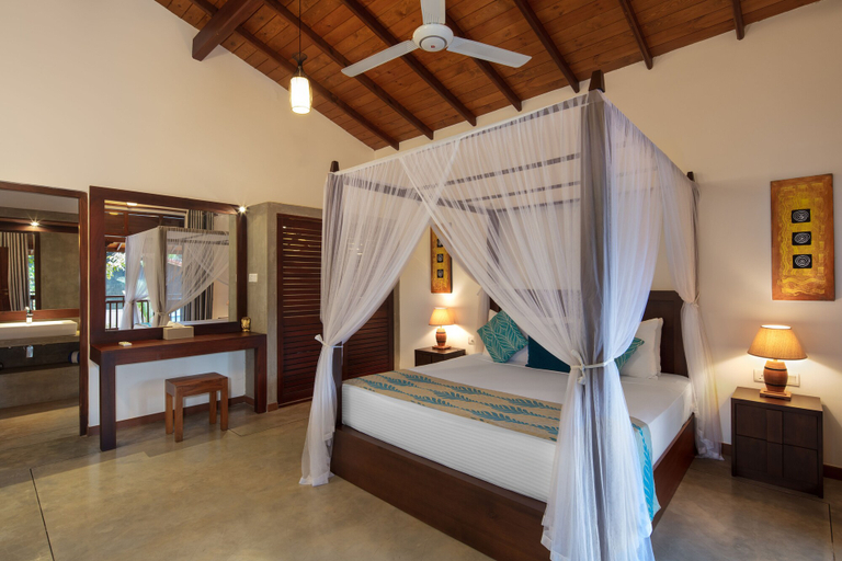 Bedroom 3, Ballarat Luxury Villa, Hikkaduwa