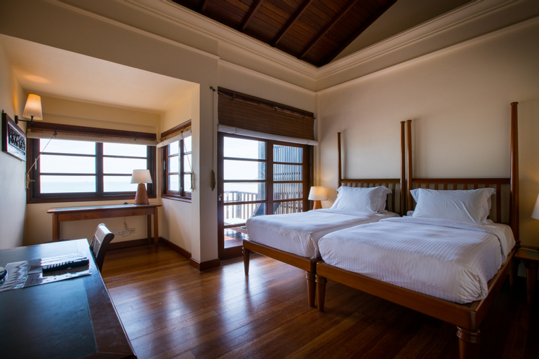 Bedroom 15