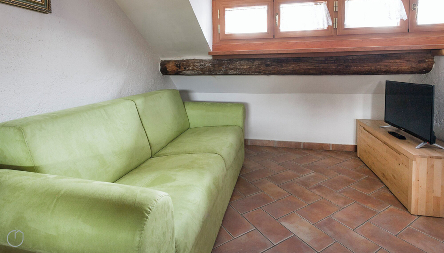 Interior 5, Italianway - P. Castaldi 17, Milano
