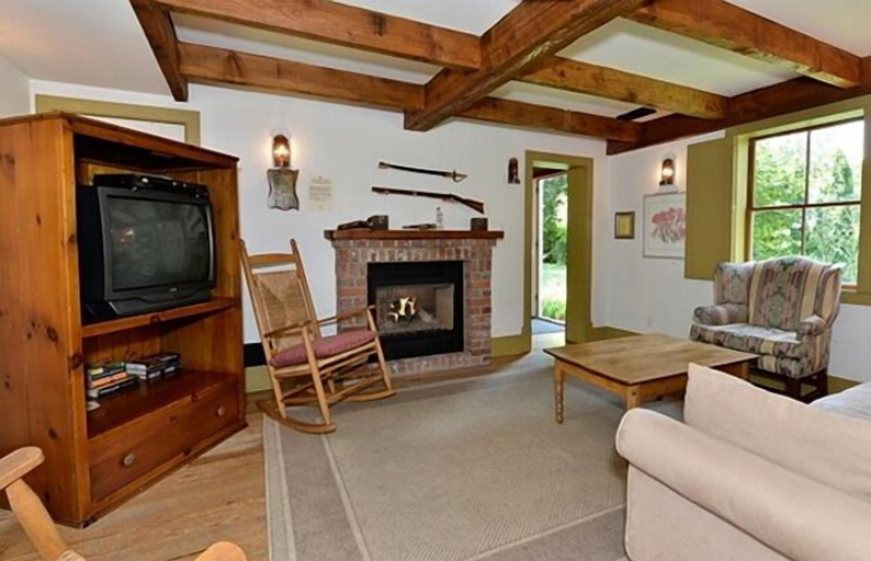 Others 3, The Swayze Cottage, Niagara