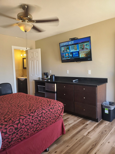 Bedroom 2, Heartland Lodge, Garfield