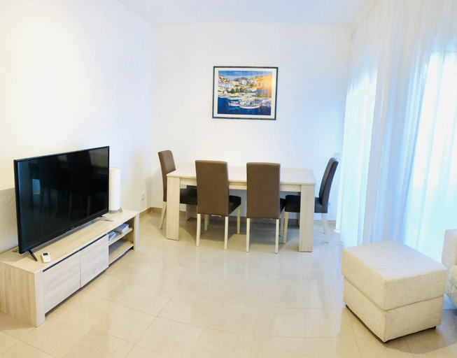 Others 5, Piso Ideal Para Familias, Al Lado Del Mar, Tarragona