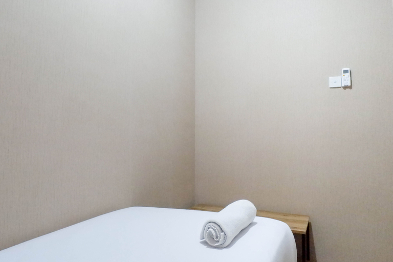 Room 5, Comfy And Exclusive 2Br Apartment At Tanglin Supermall Mansion, Surabaya