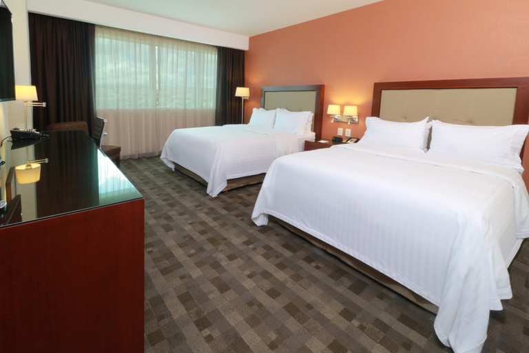 Bedroom 5, Holiday Inn & Suites LEON PLAZA MAYOR by IHG, León
