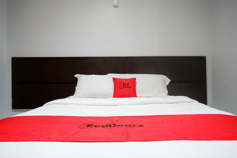 Bedroom 30
