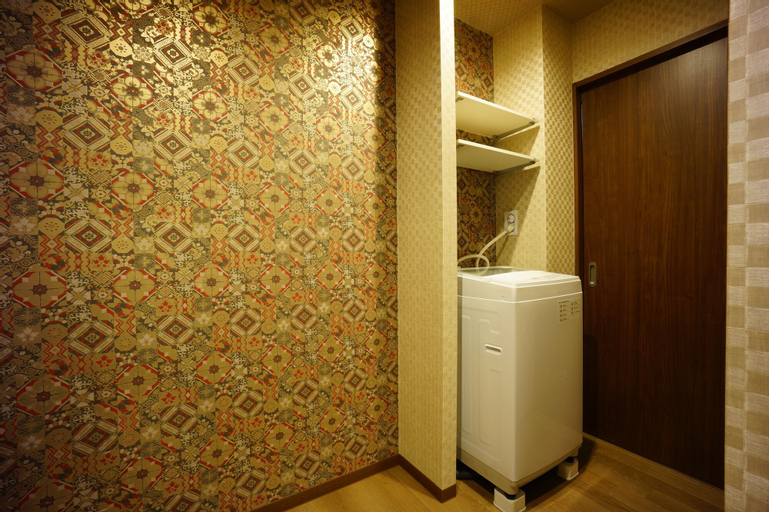 Others 4, Rona Hotel, Shinjuku