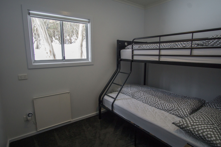 Bedroom 3, Amber Lodge Mt Buller - Hostel, Mount Buller Alpine Resort