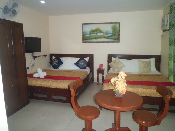 Bedroom 4, Bora Sky Hotel, Malay