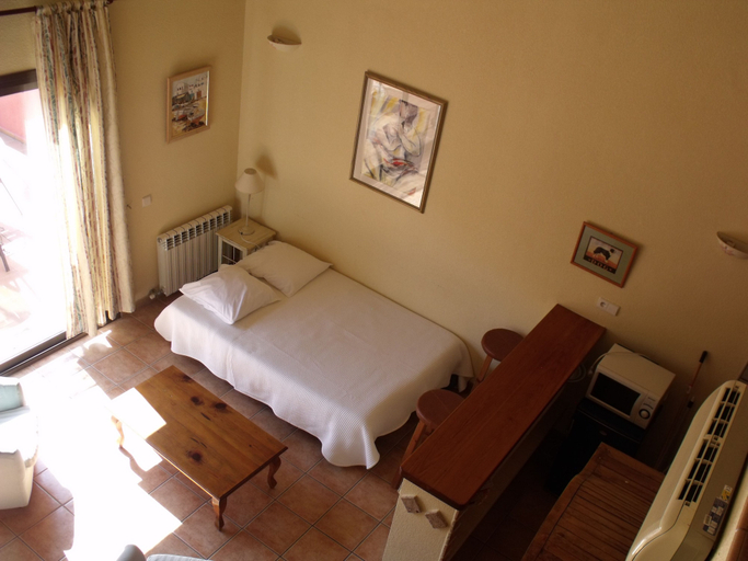 Bedroom 4, Hotel La Romarine, Var