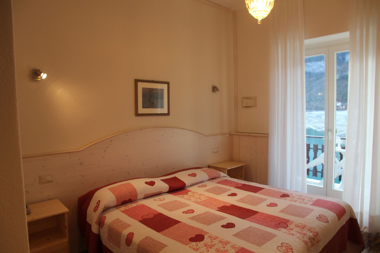 Bedroom 3, Lago Park Hotel Molveno, Trento