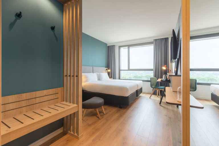 Bedroom 2, Holiday Inn BARCELONA - SANT CUGAT by IHG, Barcelona