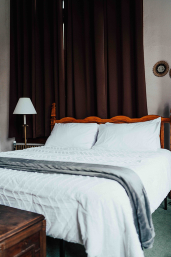 Bedroom 2, Town Hall Inn, Lawrence