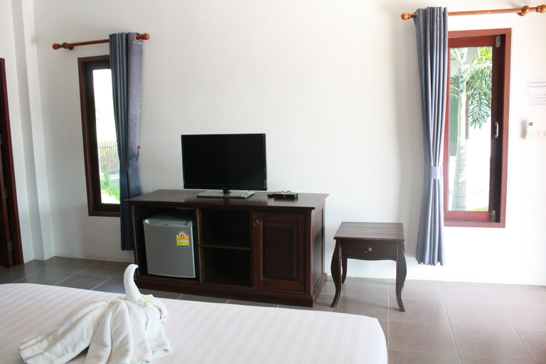 Bedroom 3, Waterside Resort, Pran Buri