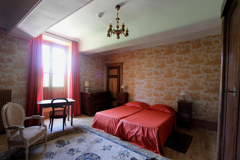Bedroom 3, Château d'Island Avallon Vézelay, Yonne