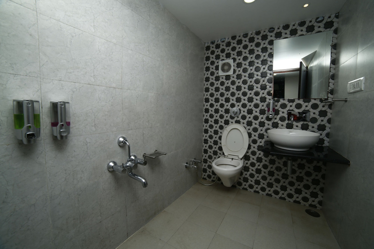 Bathroom 5, Hotel Shiv Villa by SAH, Sirohi