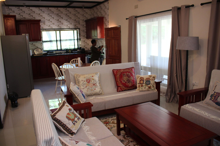 Others 4, Waterfalls Apartments, Lusaka