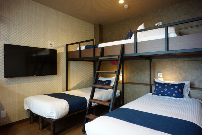 Bedroom 2, Rona Hotel, Shinjuku