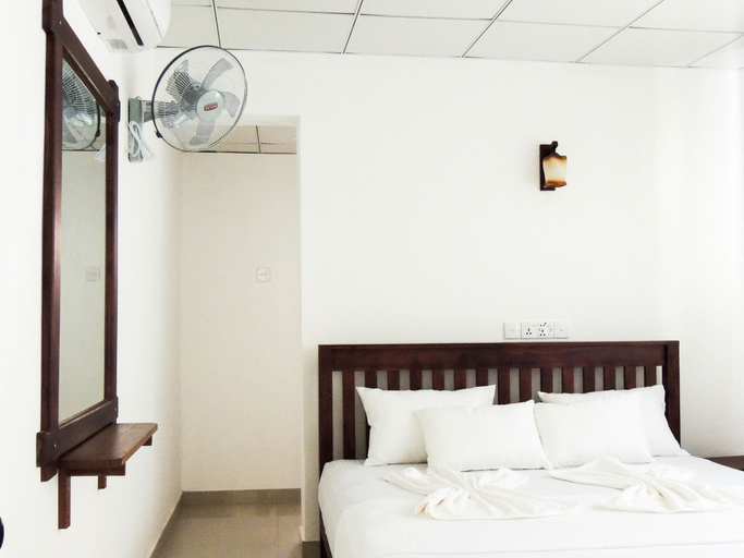 Bedroom 4, Shaa Lodge, Thissamaharama