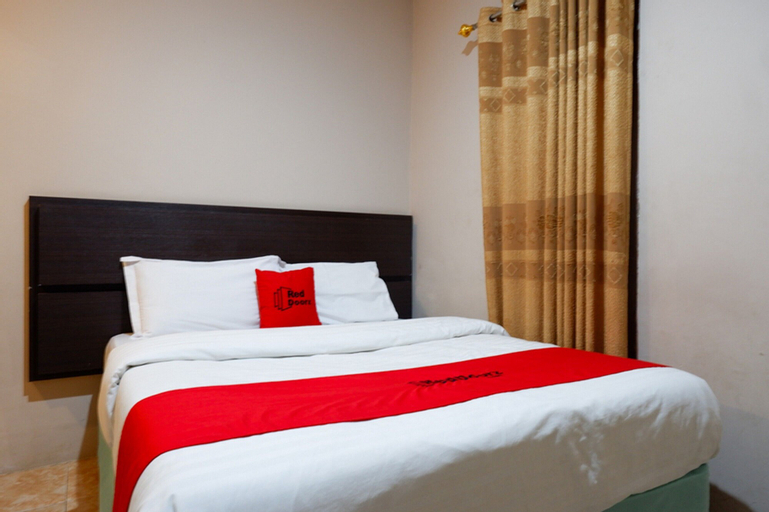 Bedroom 21