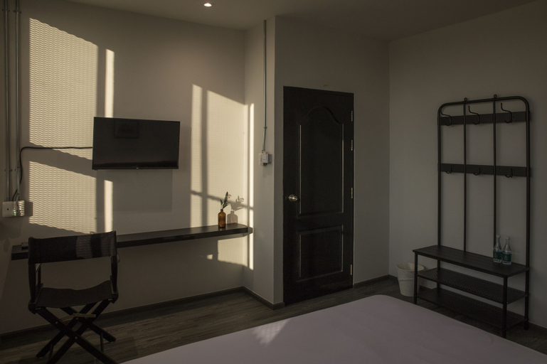 Bedroom 16