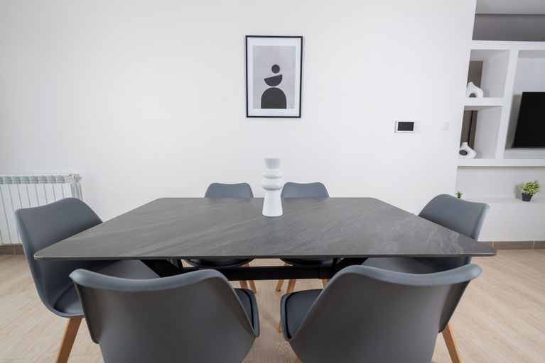 Others 5, Appartement Luxueux Au Golf, Bouzareah