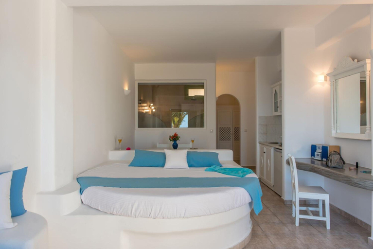 Bedroom 4, Aelia by Eltheon, South Aegean