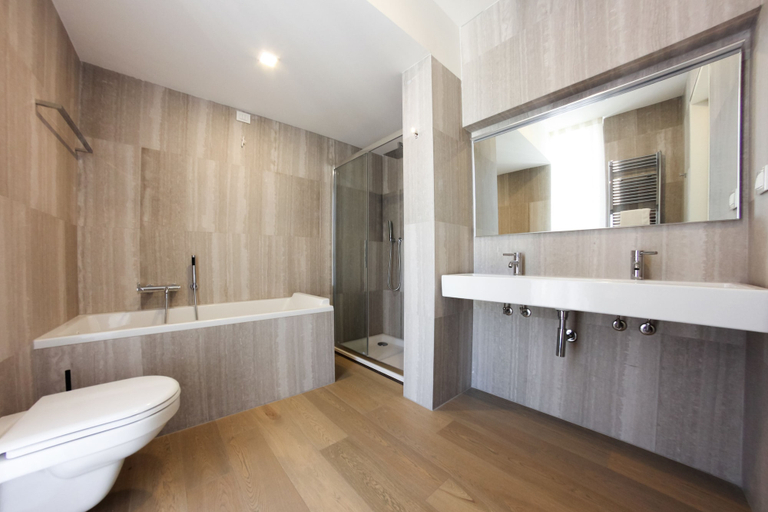 Bathroom 2, Be Apartments Volturno, Milano