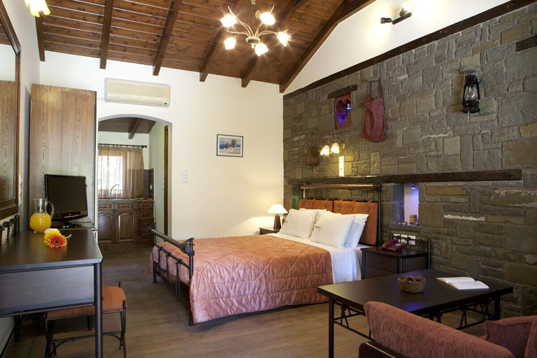Bedroom 2, Villa Elia, Ionian Islands