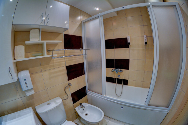 Bathroom 5, Rooms And Apartments S, Belgrade