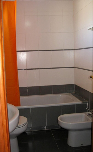Bathroom, Apartamentos la Reina, Alicante