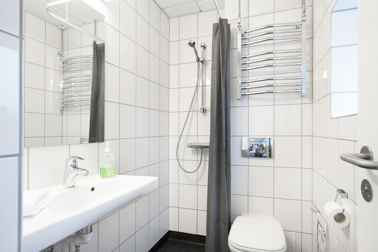 Bathroom 4, Hotel Faber, Århus