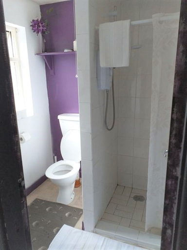 Bathroom, Wexford Townhouse