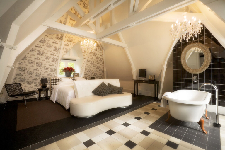 Bedroom 5, Landgoed Huize Bergen, Vught