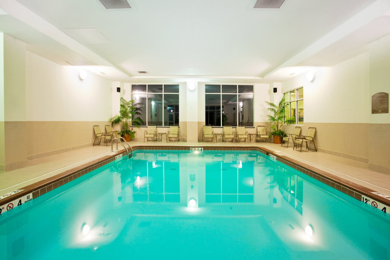 Sport & Beauty 3, Holiday Inn BATTLE CREEK by IHG, Calhoun