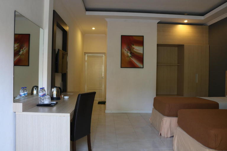 Others, Tanjung Plaza Hotel, Pasuruan