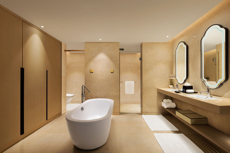 Bathroom 5, Indore Marriott Hotel, Indore