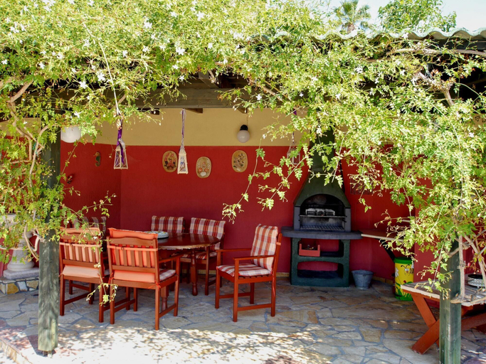 Food & Drinks, Villa Emiliata in Spartia, Ionian Islands