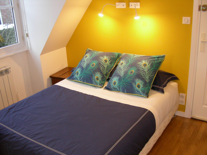 Bedroom 4, A la Maison du Héron, Nord