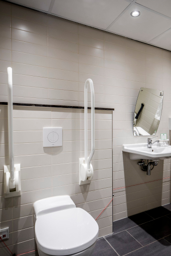 Bathroom 3, Holiday Inn EINDHOVEN by IHG, Eindhoven