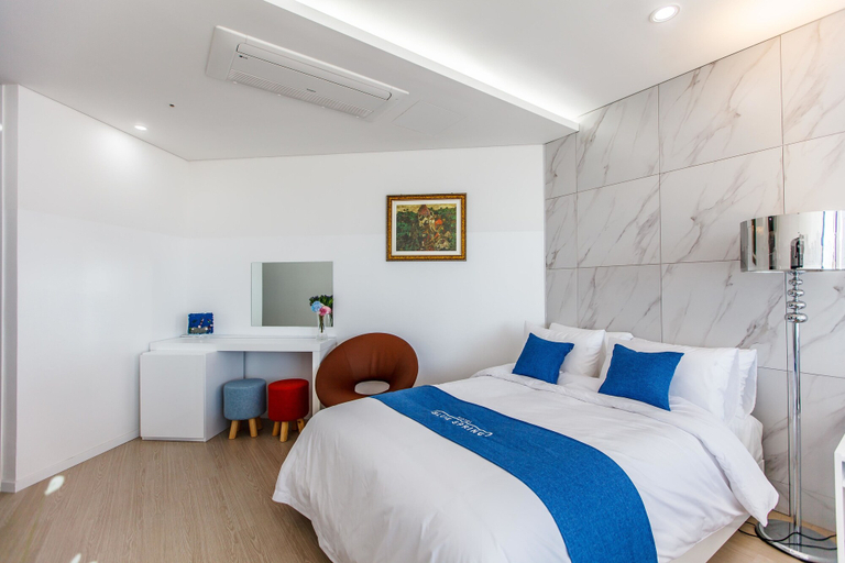 Bedroom 3, Bluespring Boutique Hotel, Jeju
