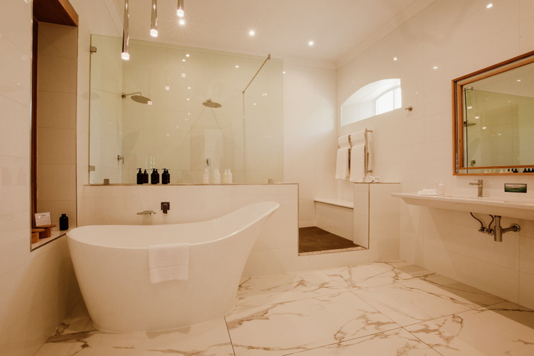 Bathroom 4, Asara Wine Estate & Hotel, Cape Winelands
