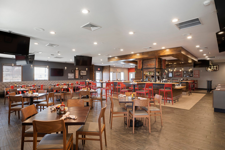 Food & Drinks 3, Holiday Inn & Suites DECATUR-FORSYTH by IHG, Macon