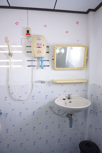 Bathroom 4, Wasana Resort Ranong, Kapoe
