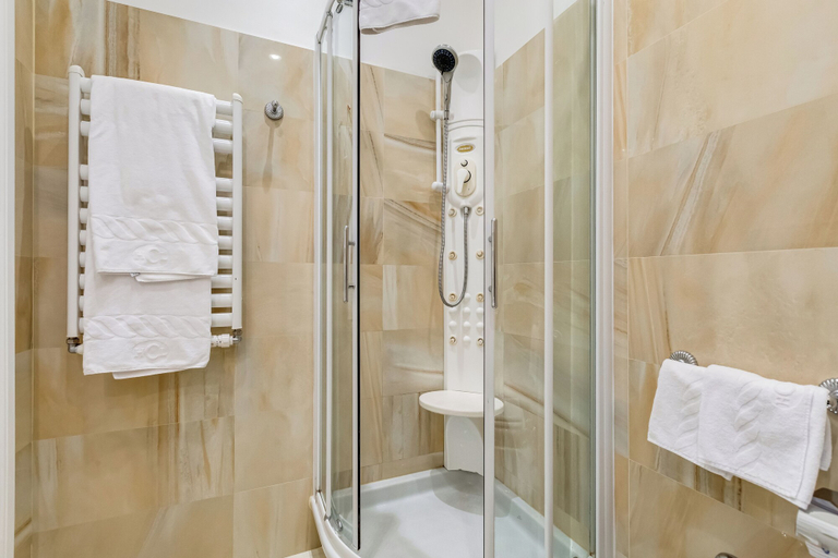 Bathroom 5