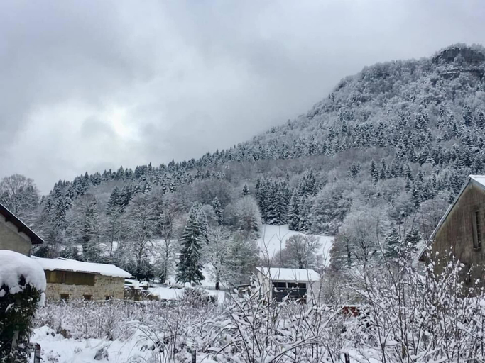 Exterior & Views 2, Hotel bon accueil, Ain