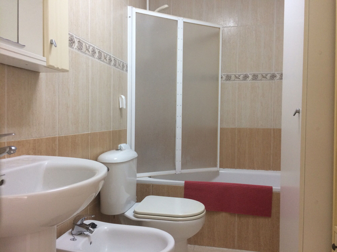 Bathroom, Acuario 4, Málaga