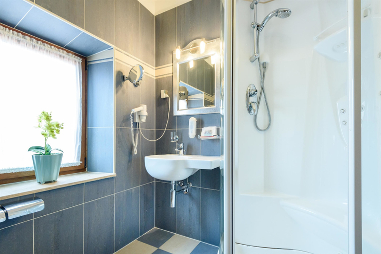 Bathroom 5, Villa Meri, Trogir