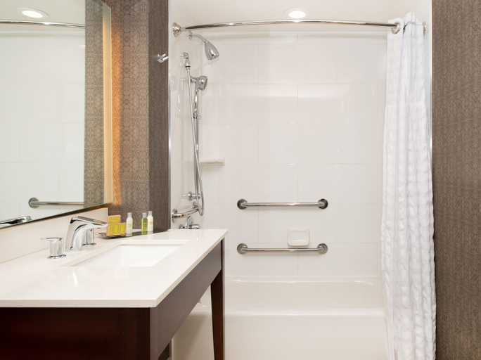 Bathroom 5, DoubleTree by Hilton Hotel & Suites Charleston Airport, Charleston