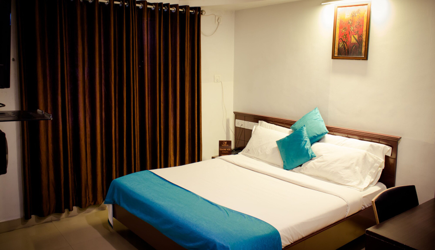 Bedroom 3, The Signature Inn Hotel, Bangalore