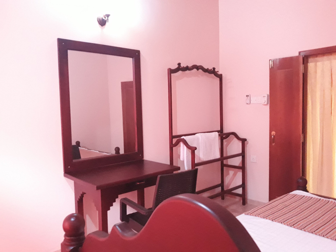Bedroom 2, Vinses Villa in Hikkaduwa, Ambalangoda